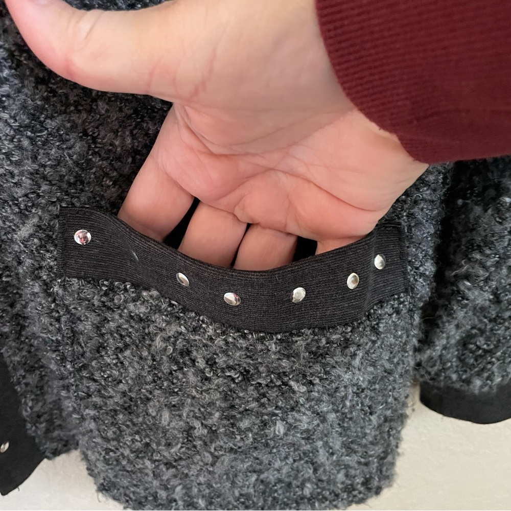 Cathy Daniels Black Zippered Cardigan with stud embellishments- L - Picture 4 of 8